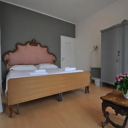Omarini Apartamento